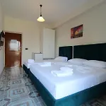Elisabeta Hotel