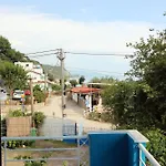 Elisabeta 3*