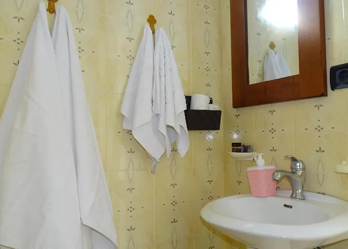 Elisabeta Hotel Borsh